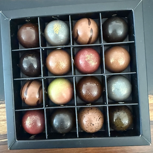 Assortiment de 16 bonbons