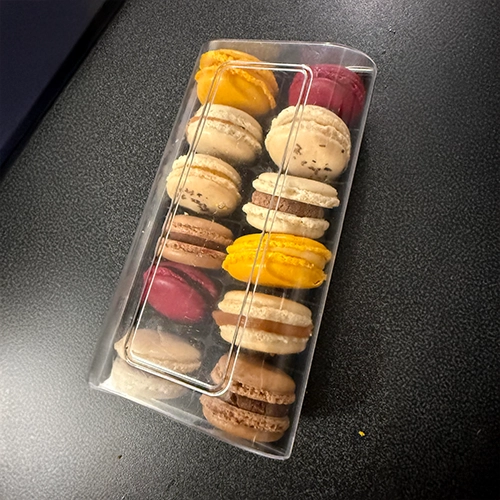 Boîte de Macarons – Assortiment de 12 pièces